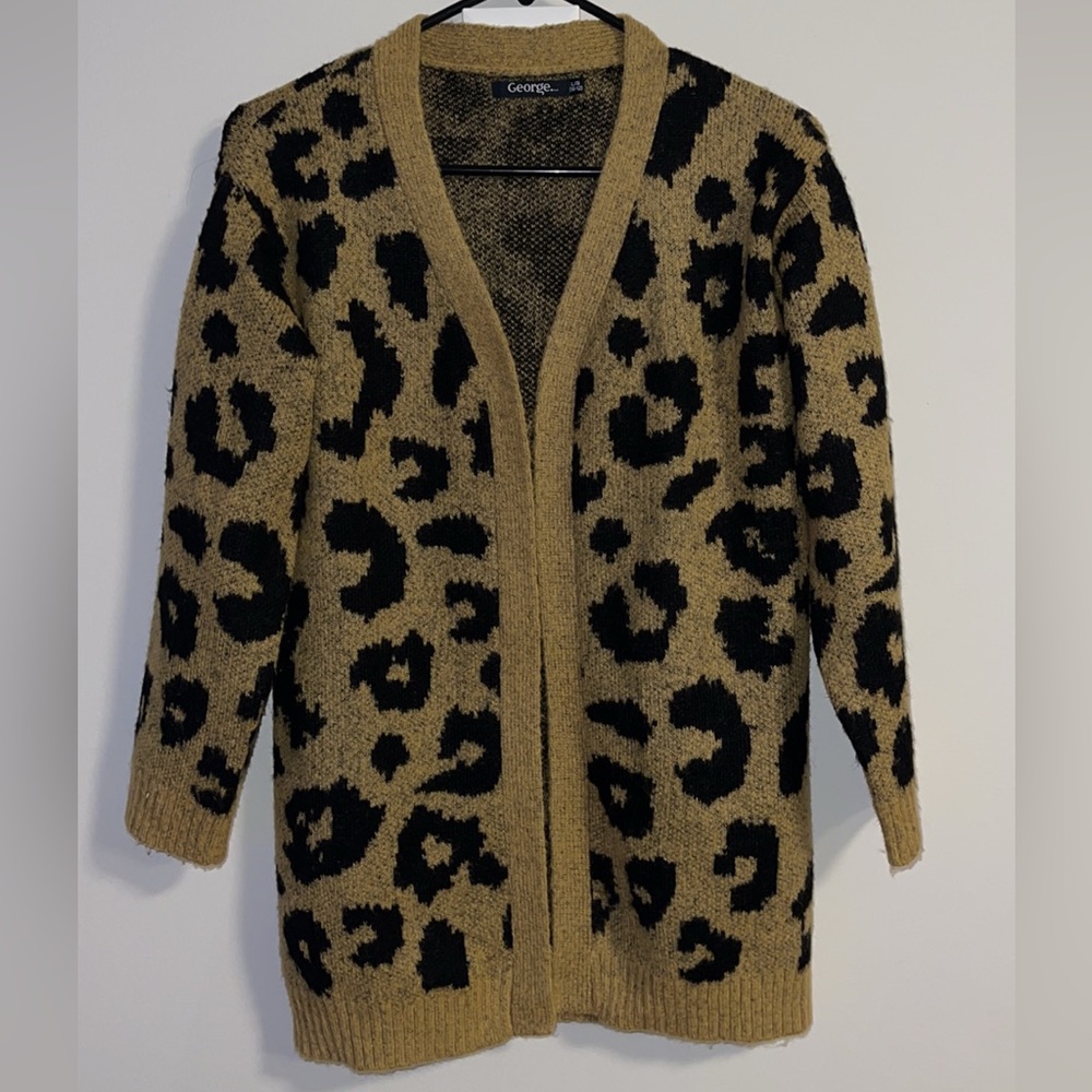 🐆Leopard Print Sweater🐆
